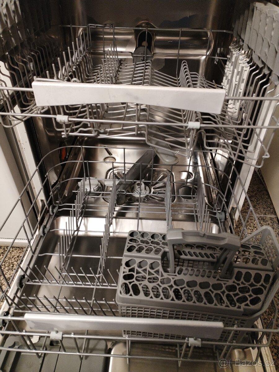 Myčka nádobí - 6