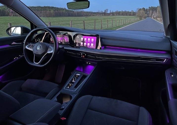 VW golf VIII 8 2.0tdi 110kw dsg - 6