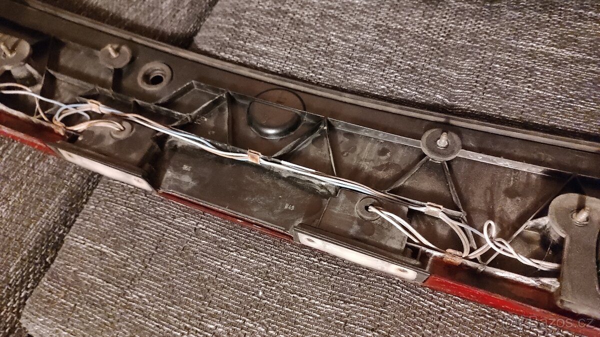 SAAB 9000 CS - nepopraskaný středový panel - 6