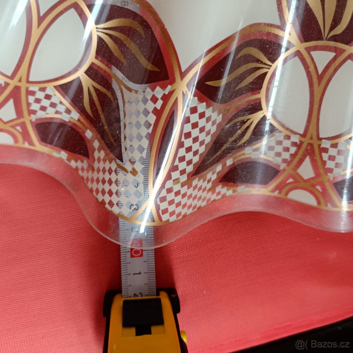 Prodám levně lustr. Plast béžovo/hnědý. - 6