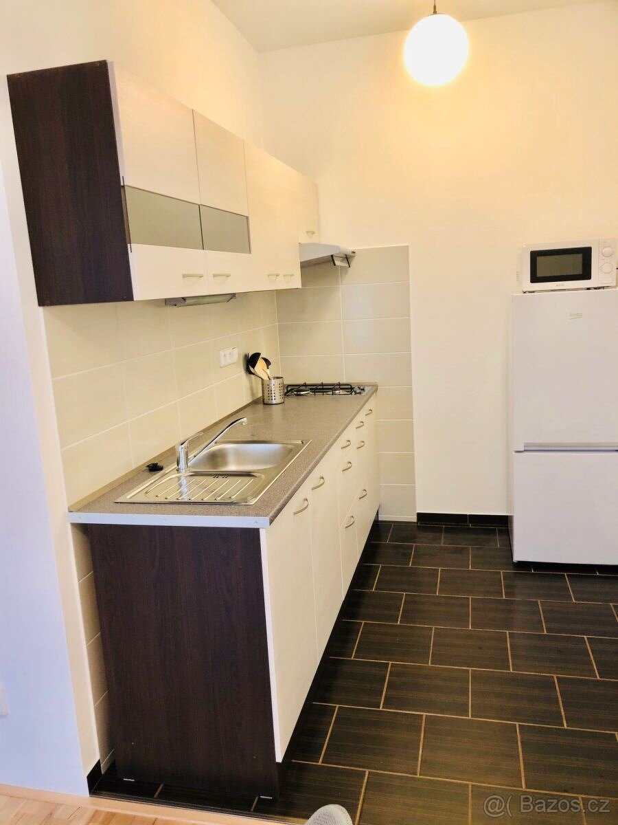 1+kk • 40 м² - Kloboučnická, Praha - Nusle - 6