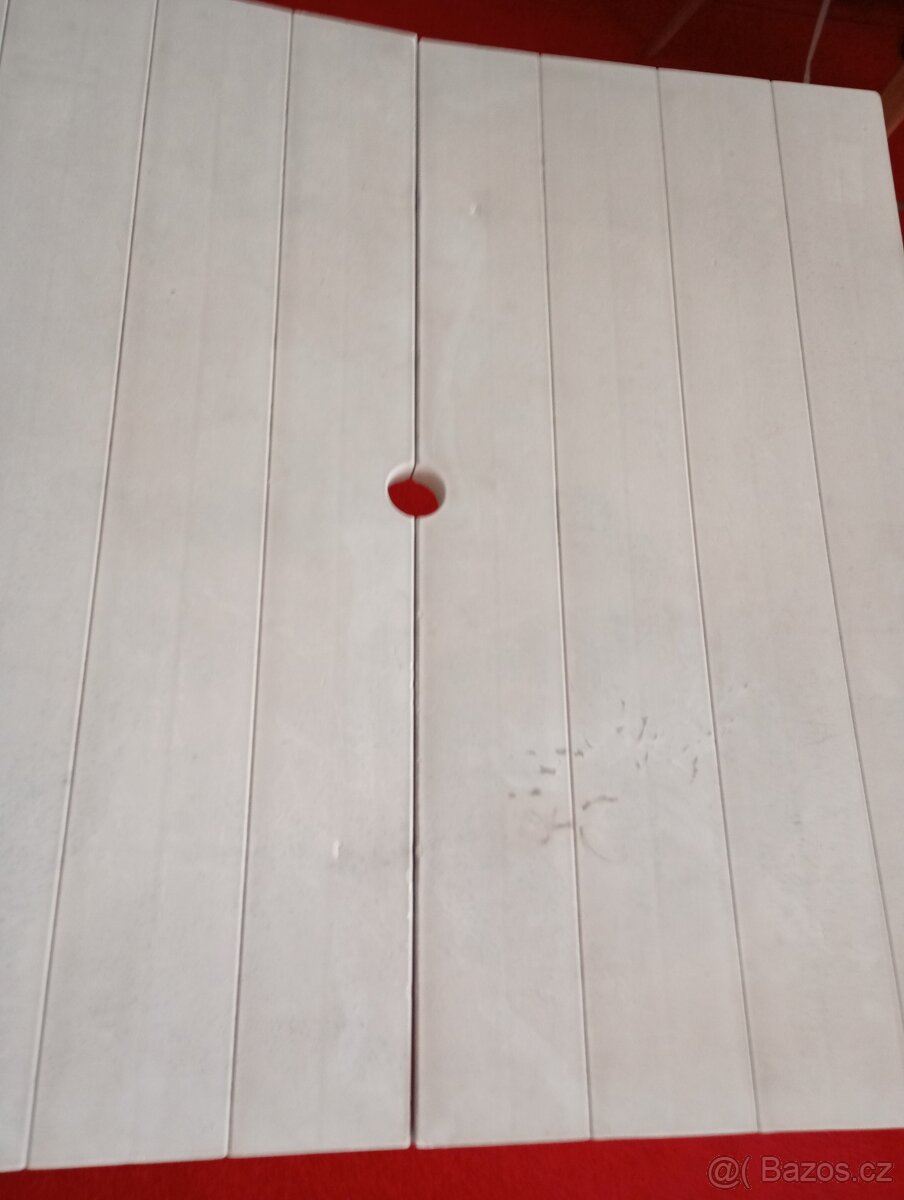 stolek na slunečník+ židle-plast - 6