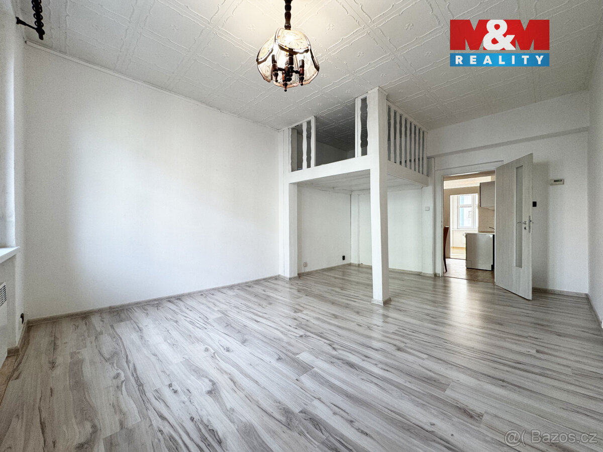 Prodej bytu 2+1, 77 m², Karlovy Vary, ul. Sokolovská - 6