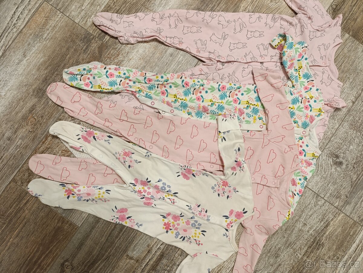 Holčičí pyžámka, set sedmi pyžam, od vel. 68 - 6