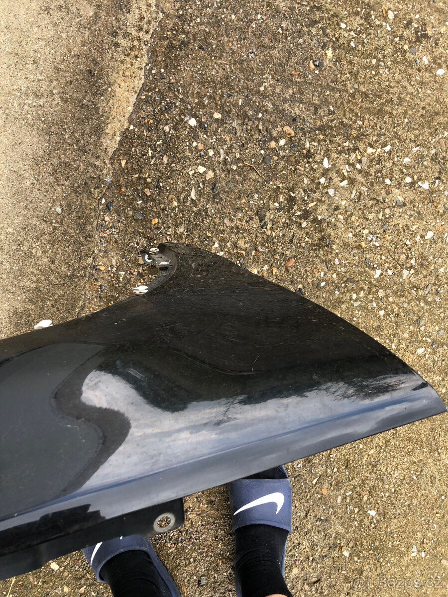 predni blatnik vw tiguan 5N 07-15 pravy cerny - 6