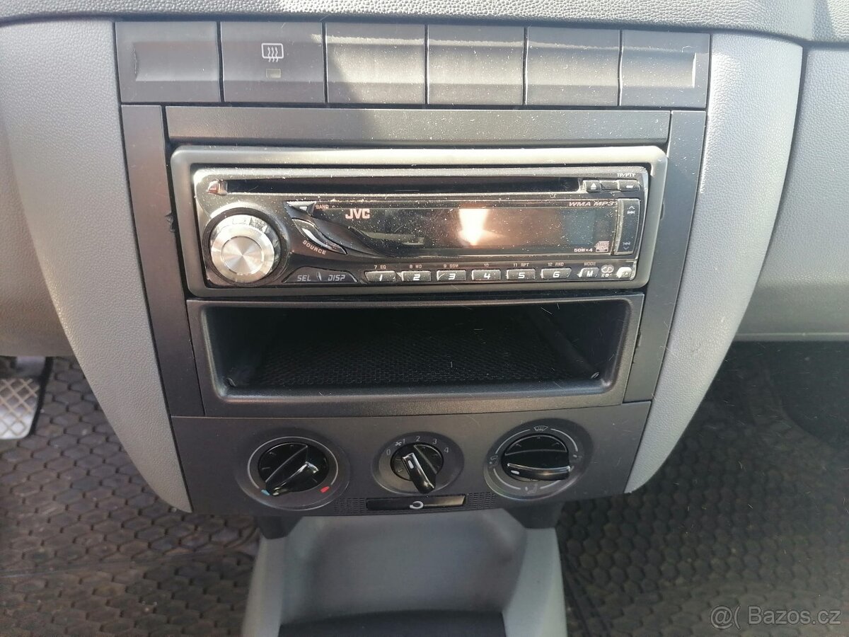 Škoda fabia - 6