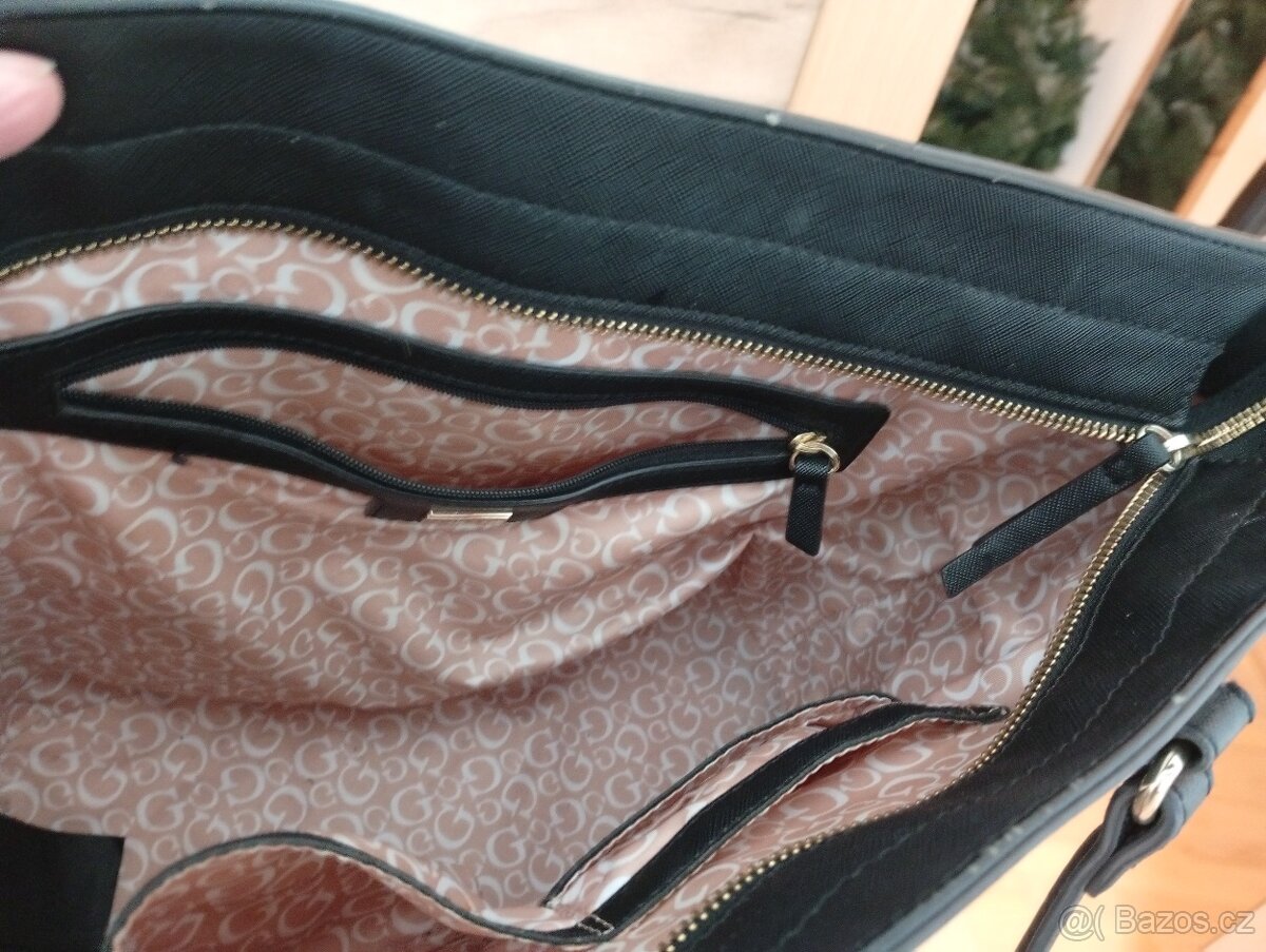 Kabelka Guess - 6