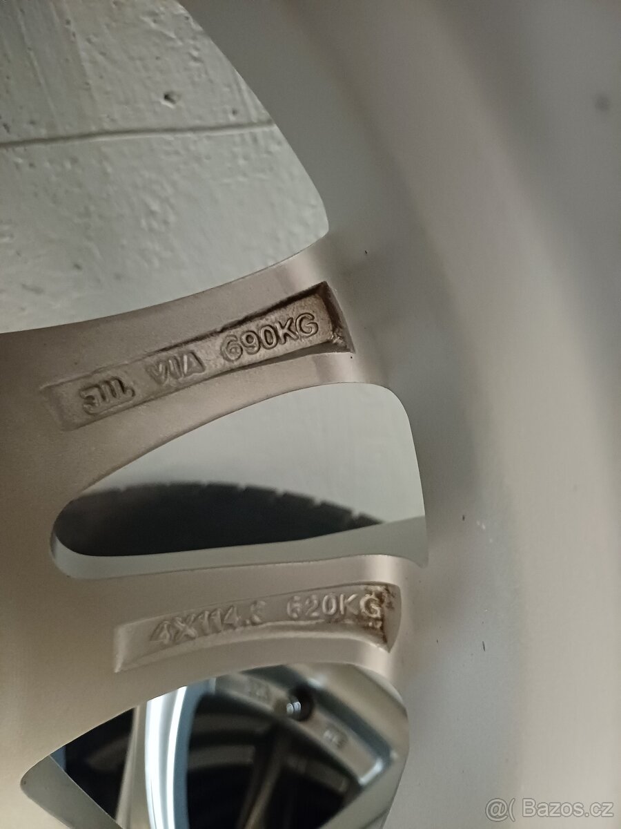 4 ks kol z FABIA II - 6