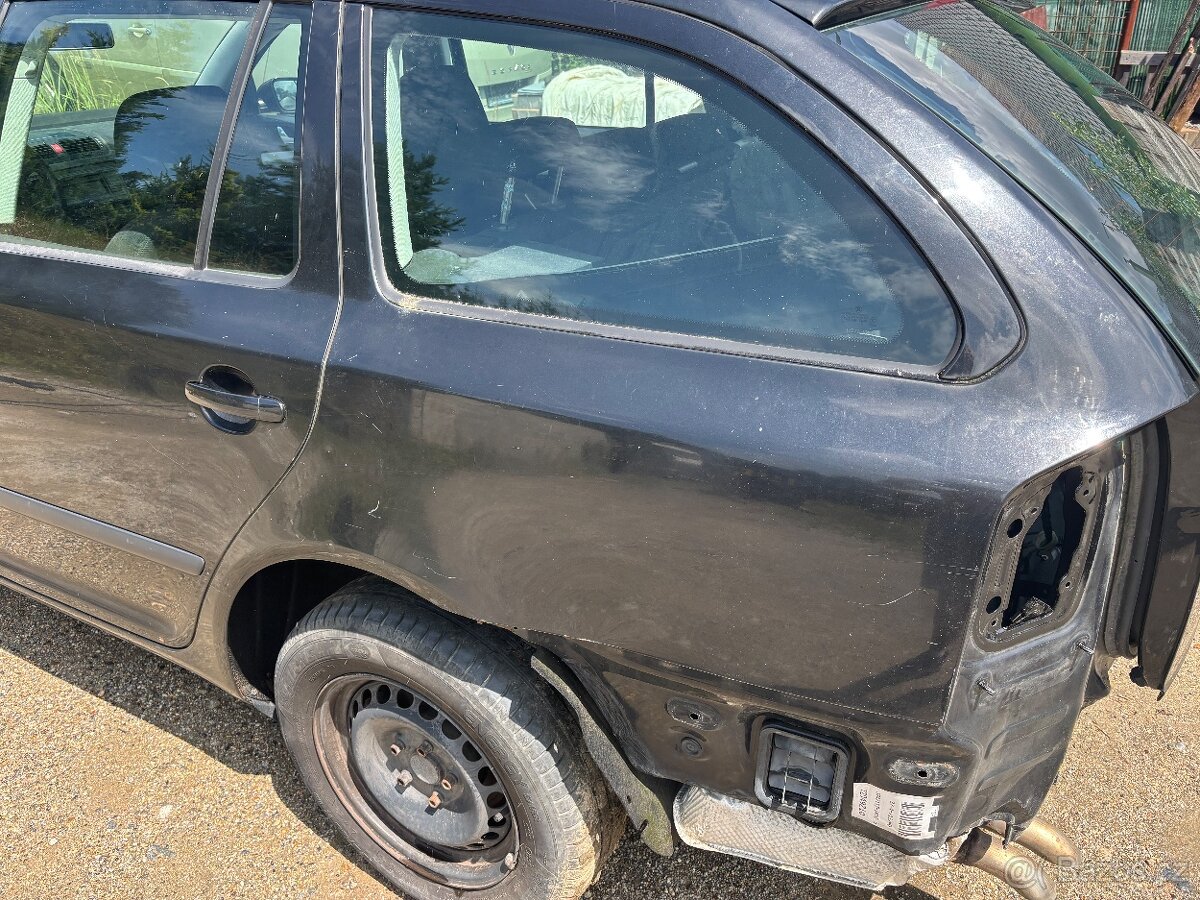 Skoda octavia II / 2 nahradni dily - 6
