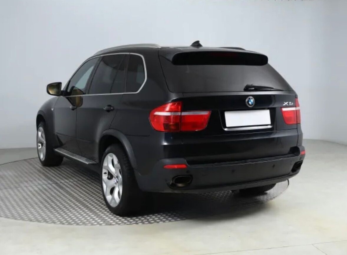 BMW X5 E70 35D M57 PLNÁ VÝBAVA - 6