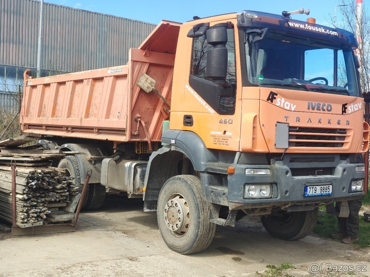 IVECO Trakker 450 pohon 6x6 - 6