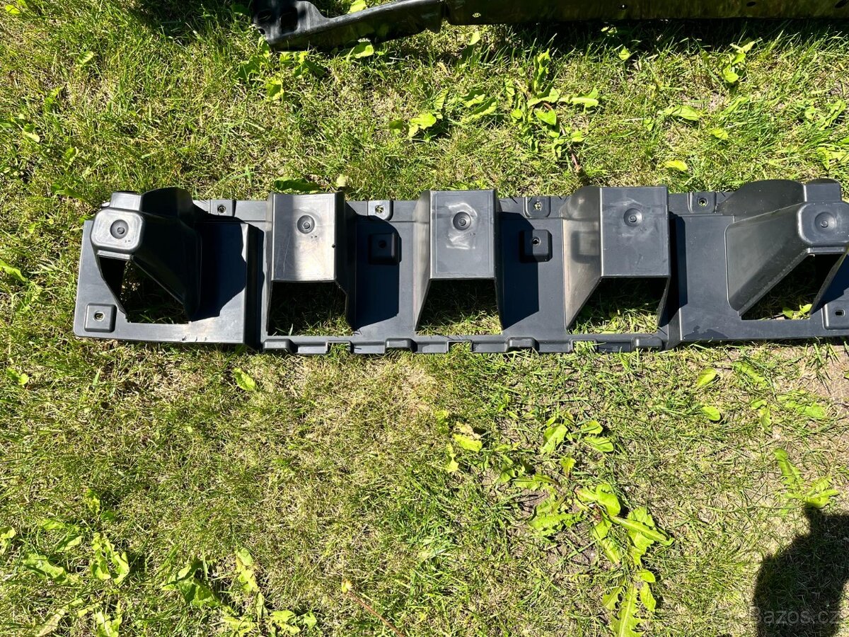 Jeep Wrangler Rubicon – Pneu a nárazník - 6