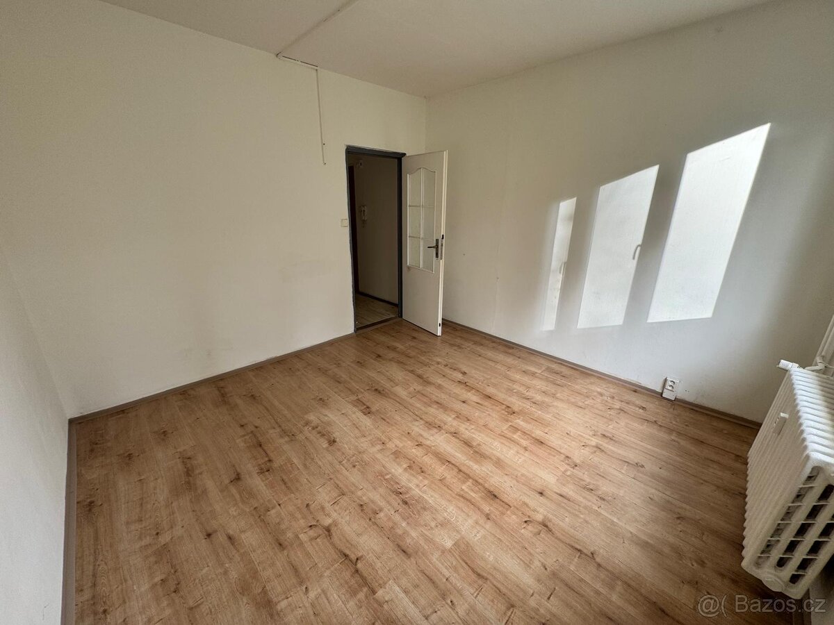 (421) Pronájem, byt 2+1, 49 m, 126, Bukovany - 6