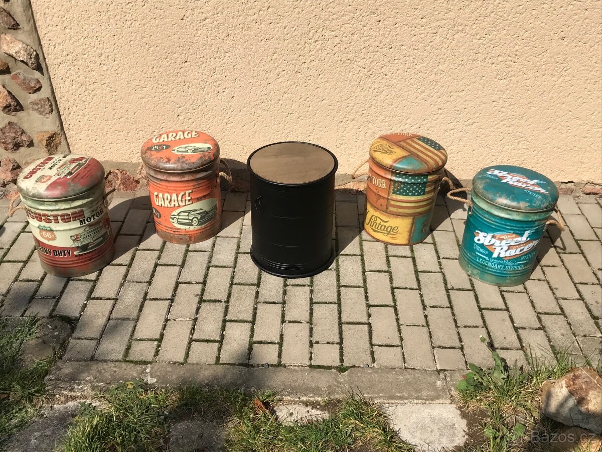 Souprava taburetů a sudu k posezení - 6