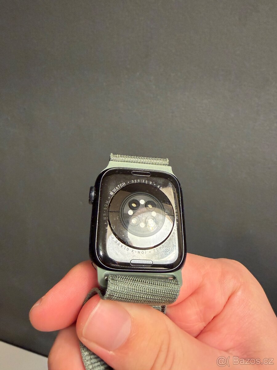 Apple Watch 9 45mm v záruce, 97% kapacita - 6