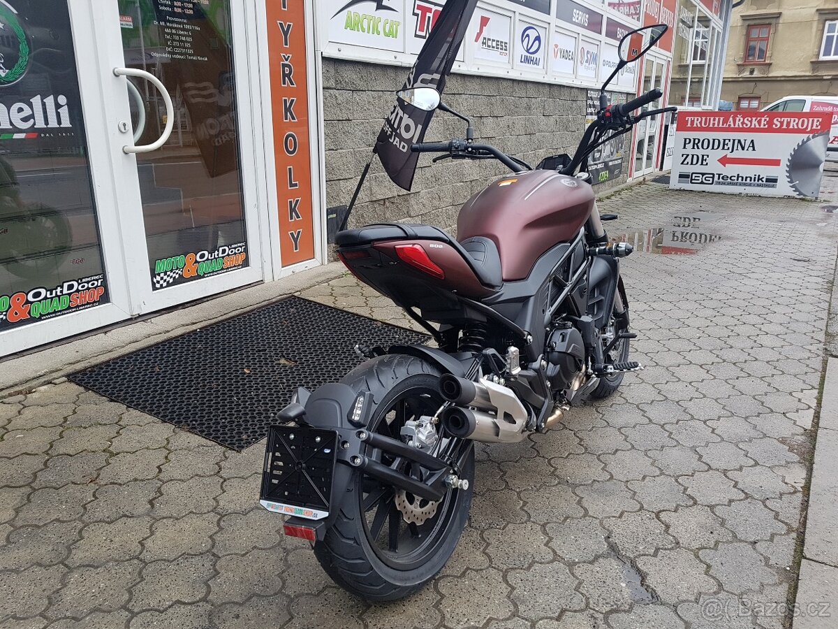 Benelli 502c ABS, ZÁRUKA 4 ROKY, AKCE POSLEDNÍ KUS SKLADEM - 6