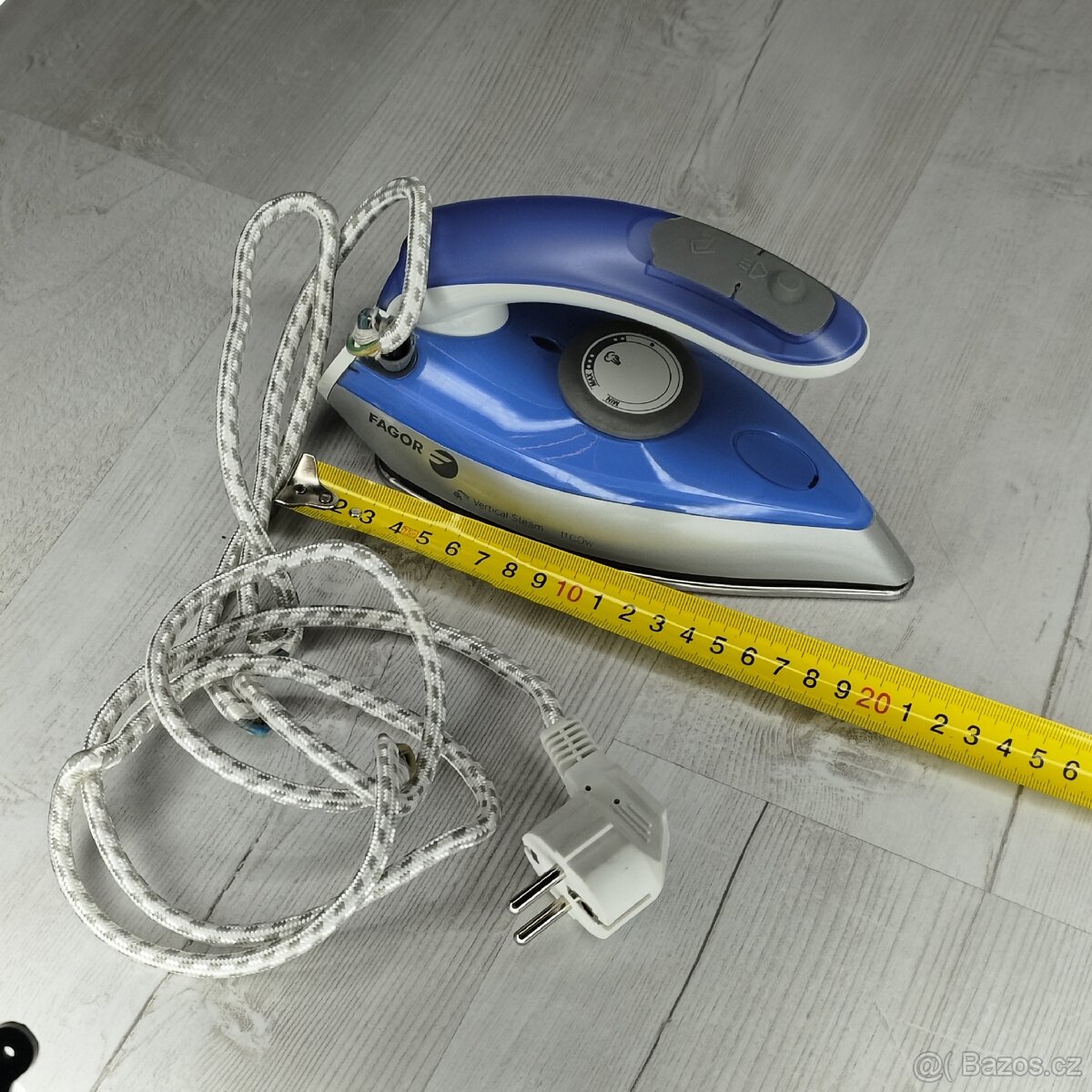 Malinká cestovní žehlička Fagor - 6