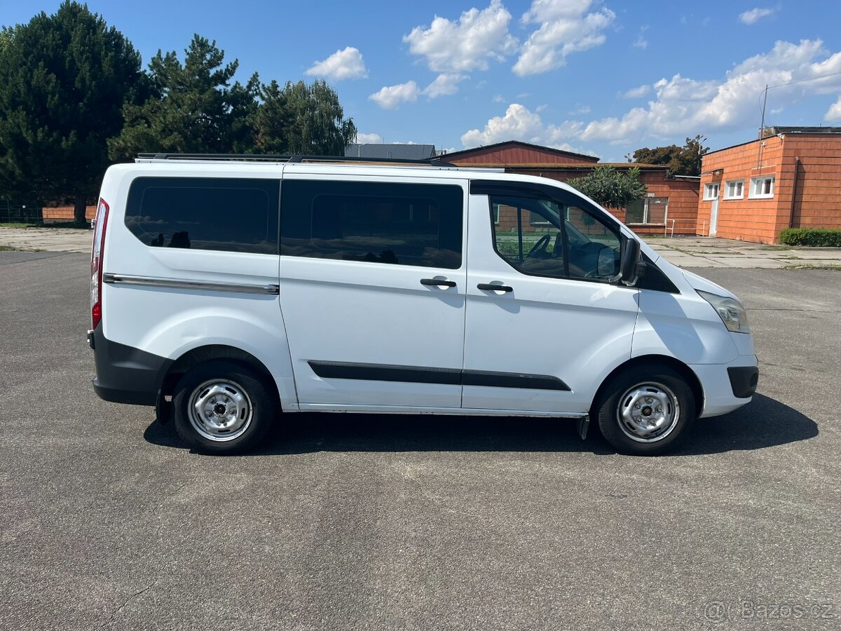 Ford Transit Custom, 2,2 TDCI 9 míst, tažné - 6