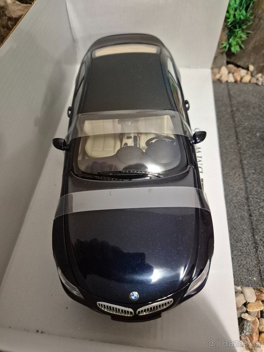 prodám nový model 1:18 BMW M6 - 6