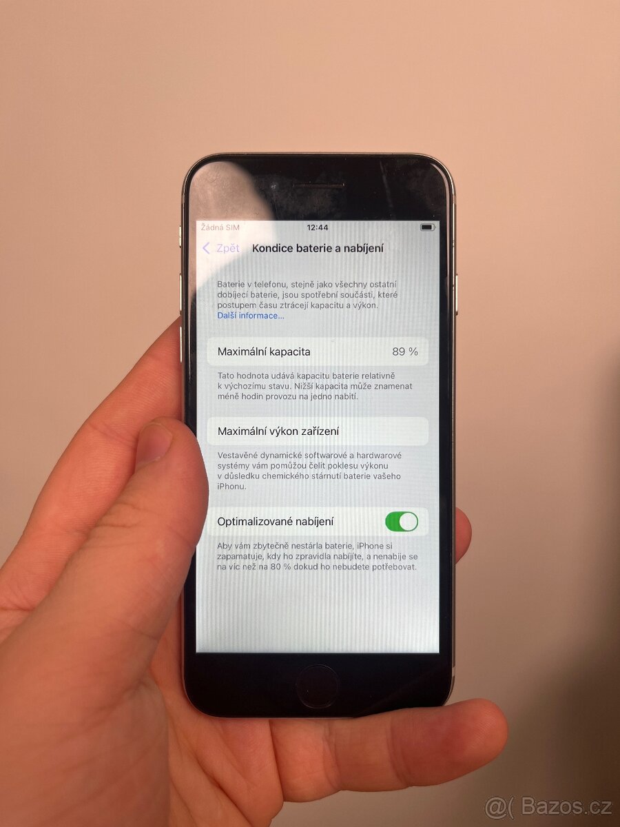 iPhone SE 2020 128 GB - 6