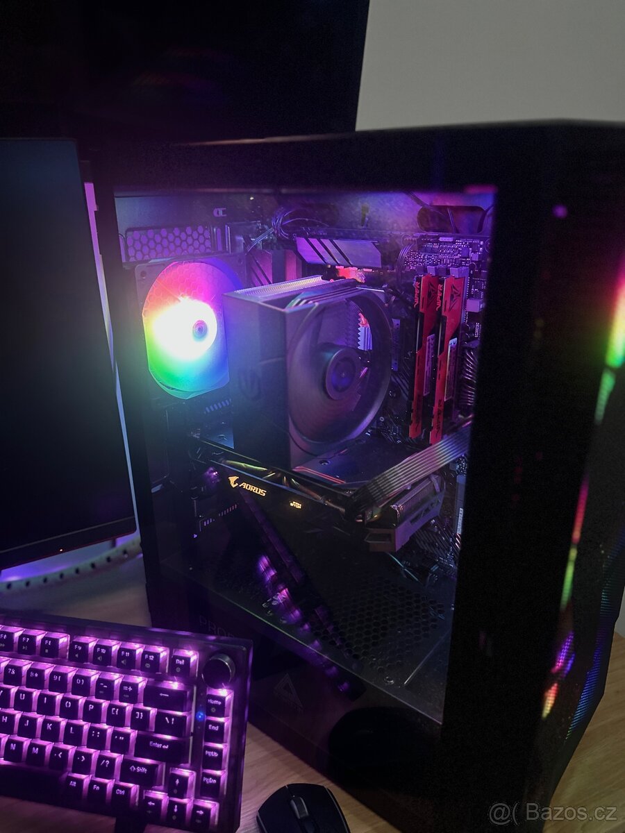 Herní set Zcela Nový Nadupaný PC,klávesnice,monitor 240hz - 6