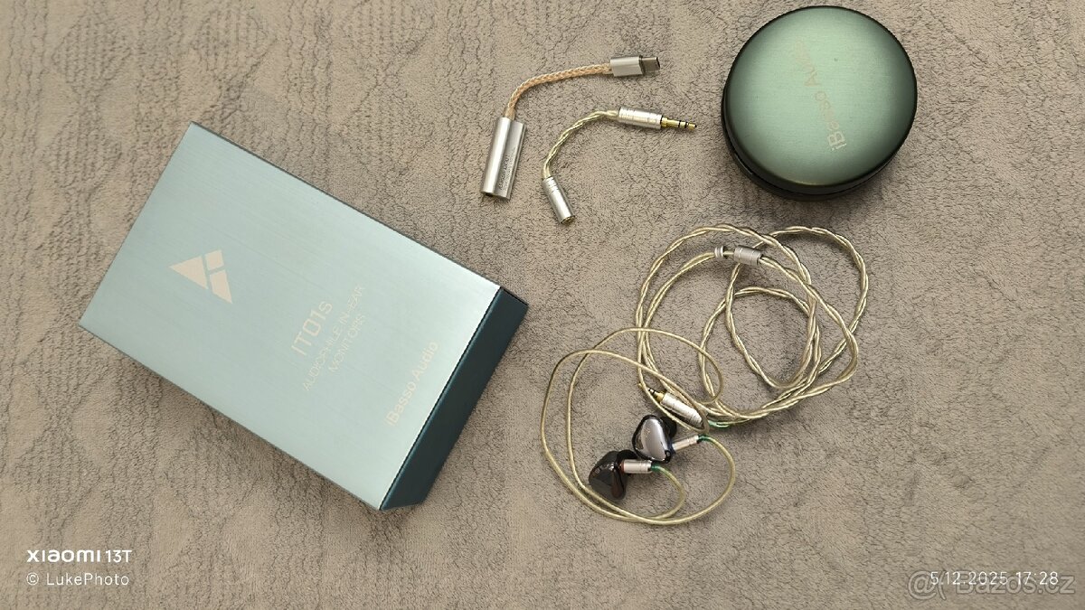 IBasso ITOOs in ear sluchátka + zesilovač iBasso DC01 - 6