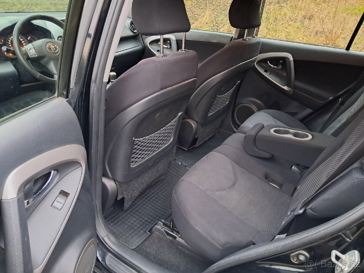 Toyota Rav4 2.2D-4D 100kw, 2006, 4WD, D-CAT - 6