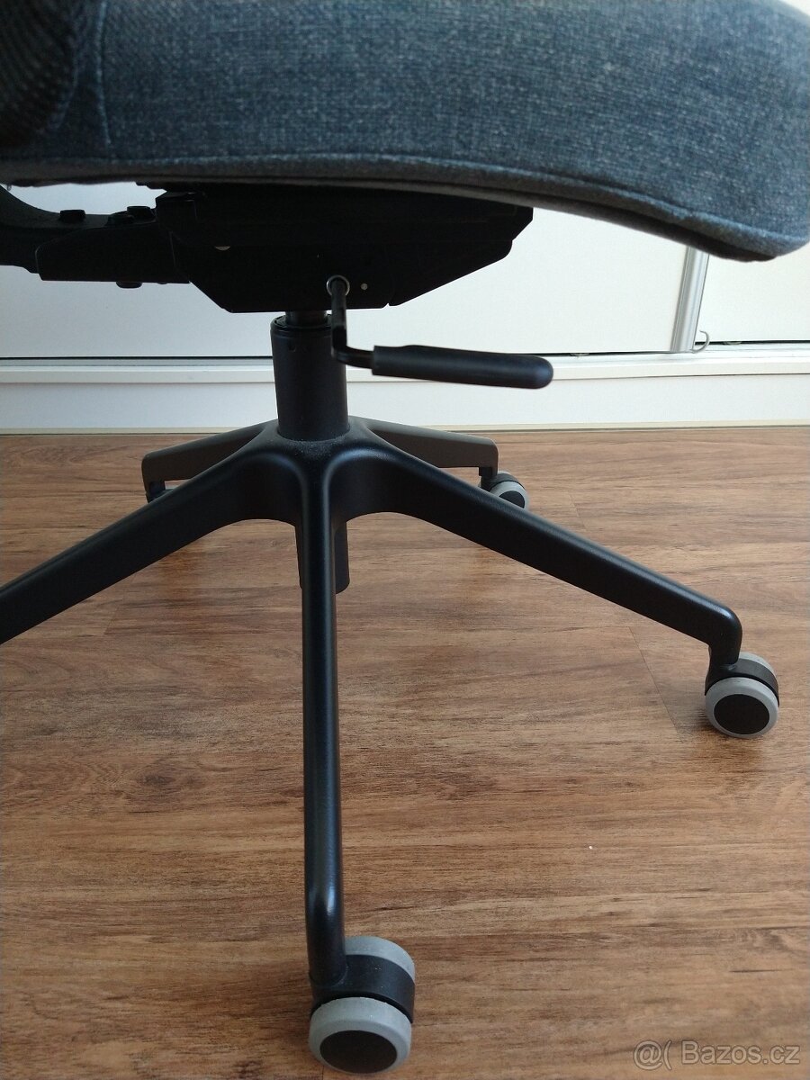 Ergonomické křeslo / židle Ikea Jarvfjallet - 6