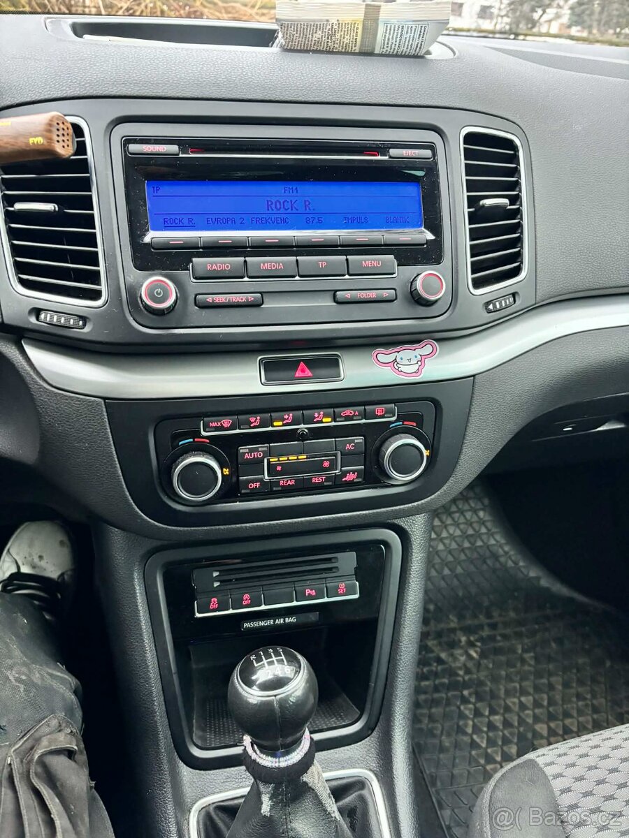 Volkswagen Sharan 2.0TDI - 6