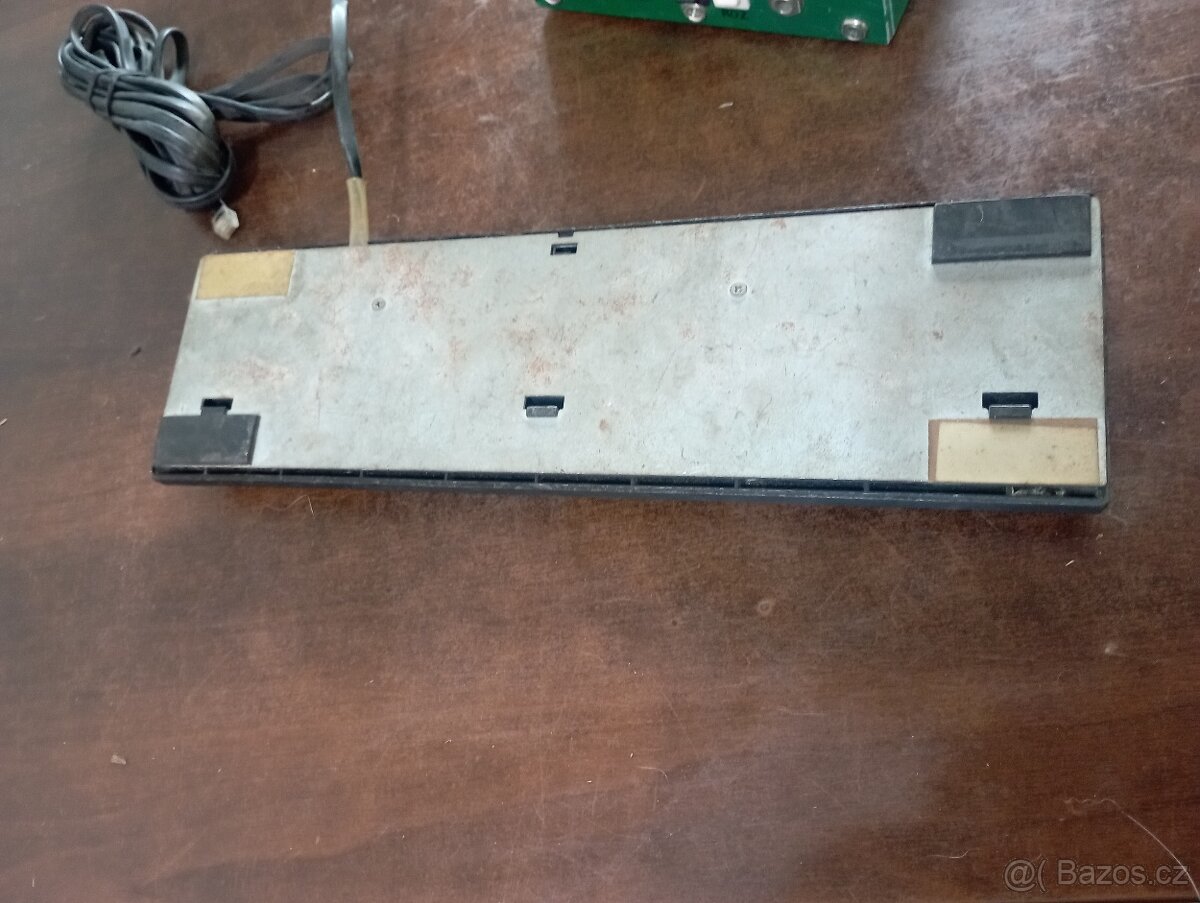 Součástky pro kytaráře atd - 6