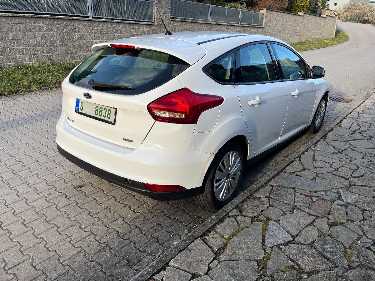 Ford Focus 1.0i 92kW EcoBoost 118.071km ROK 2015 - 6