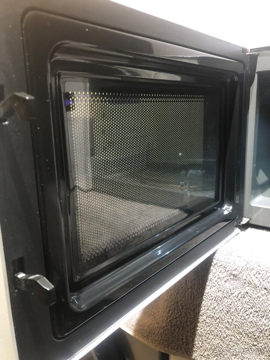 Větší Mikrovlnka LG MS23necbw invertor - 6