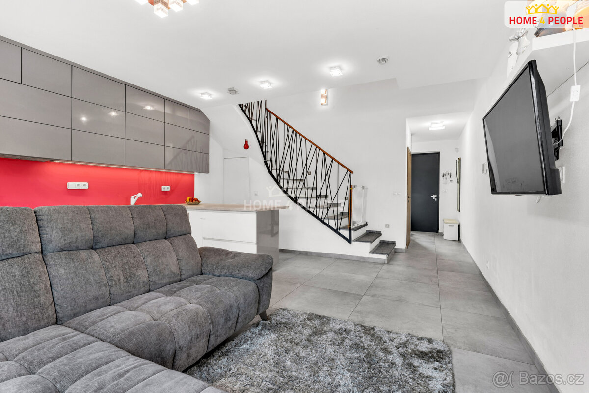 Prodej řadového domu 4+kk, zahrada, Praha 9 - Koloděje - 6