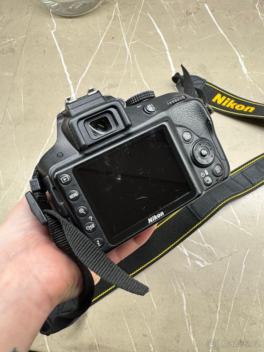 Nikon D3300 + objektiv 18–55 mm + příslušenství - 6