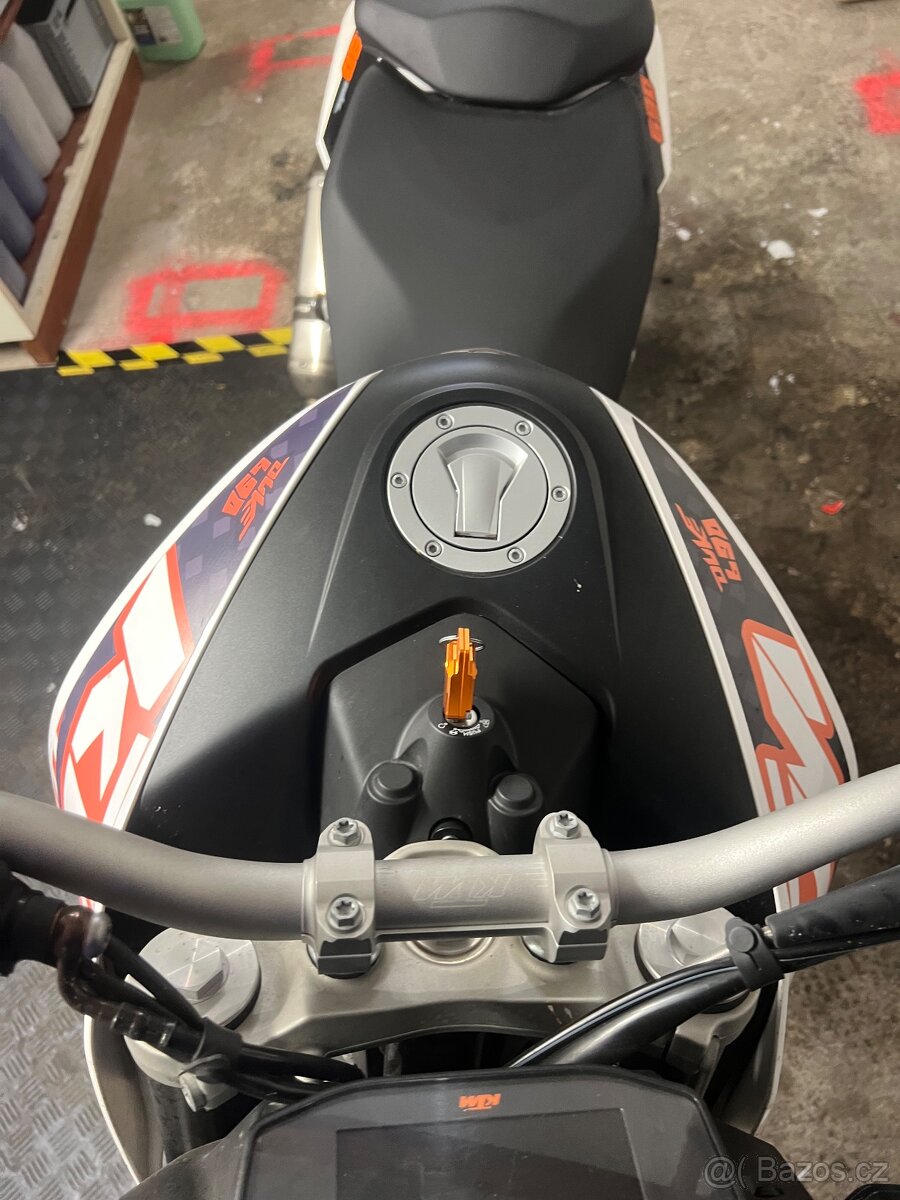 KTM Duke 690 - 6