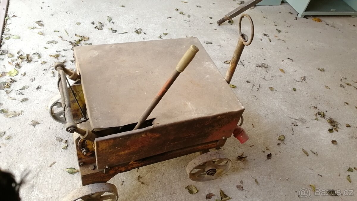 Nabizim stavební vratek - 6