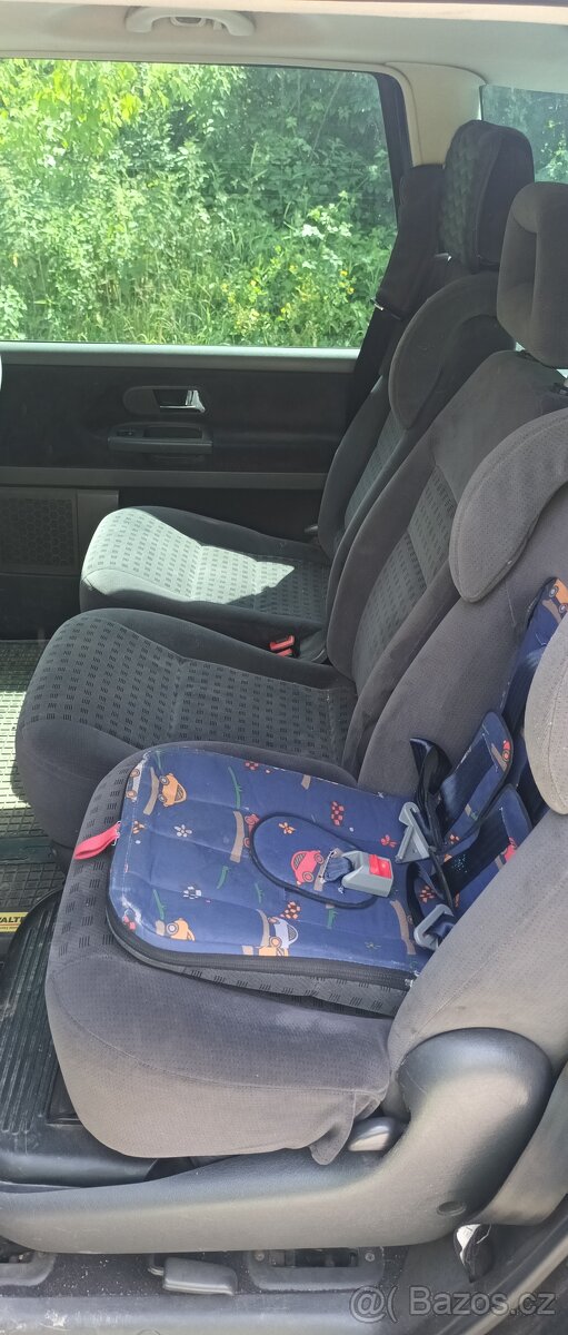 VW Sharan 1,9 td 85 kW - 6