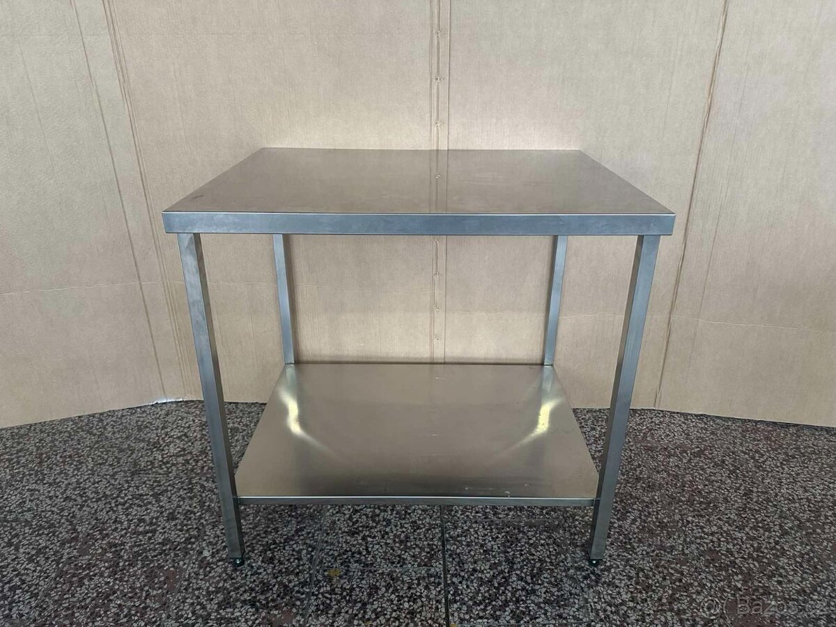 Nerezový stůl do prostoru s policí - 6