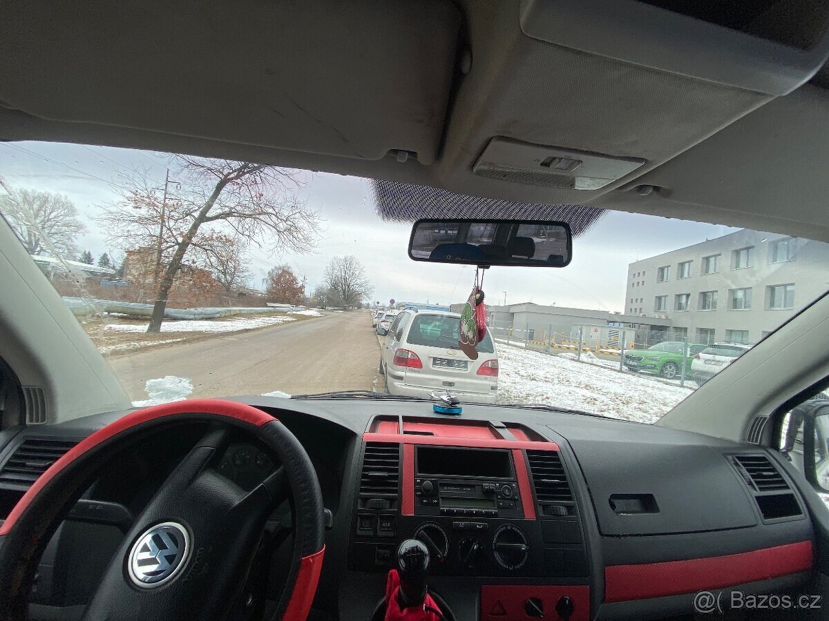VW Transporter 1.9Tdi 77 Kw Pro 9 lidí - 6