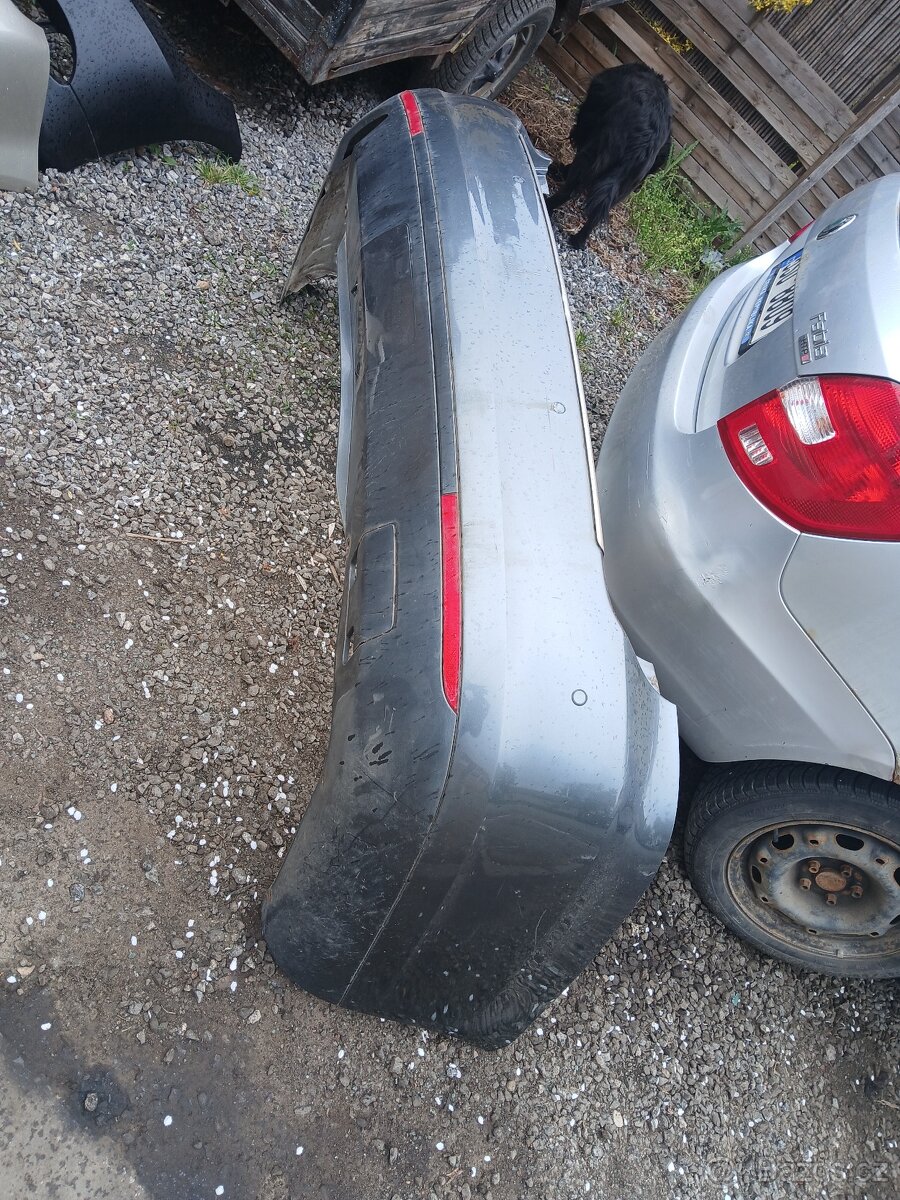 VW Golf 6 prodám dily - 6