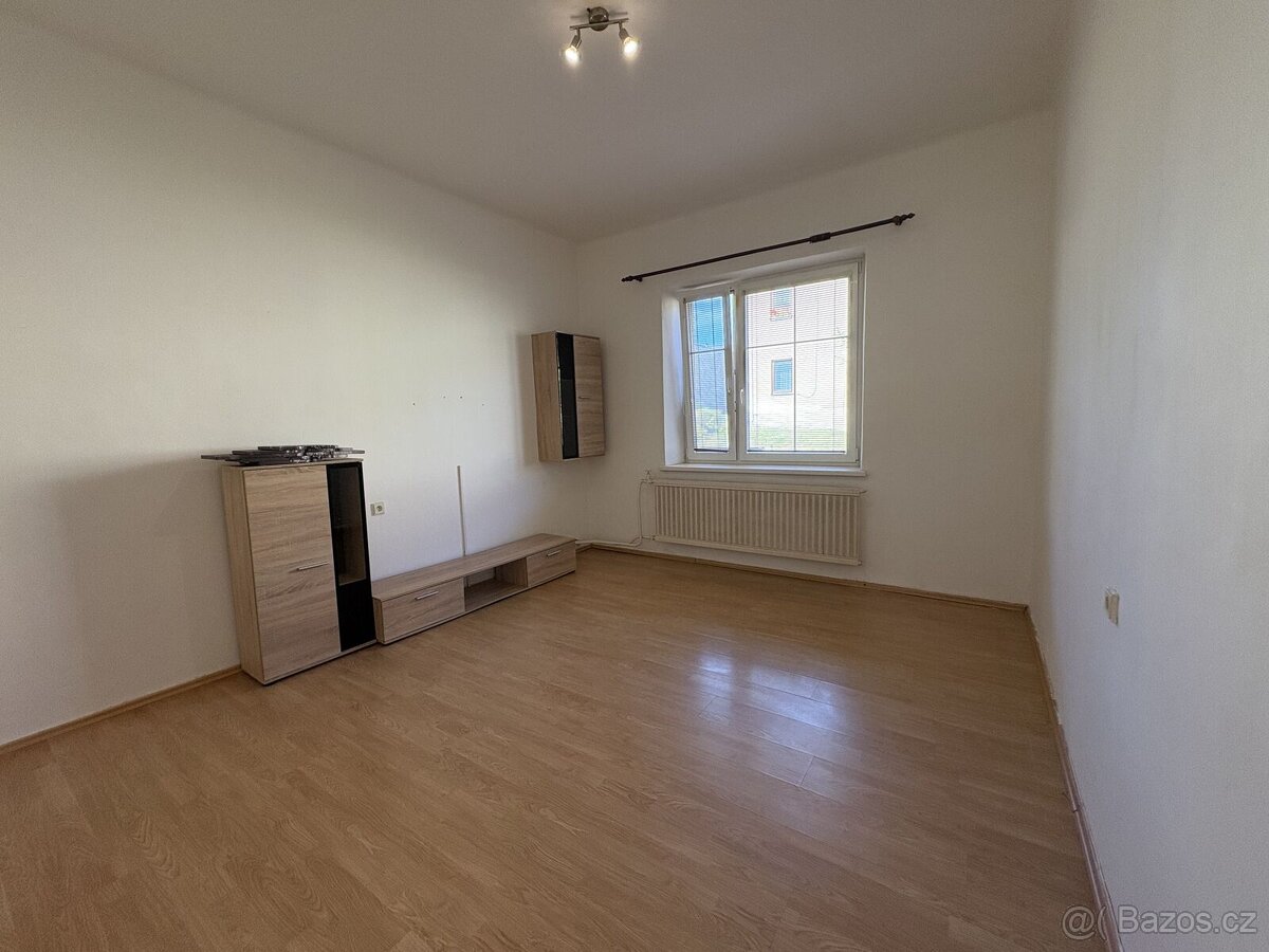 Pronájem, byt 2+1, 52 m2, Mírov - 6