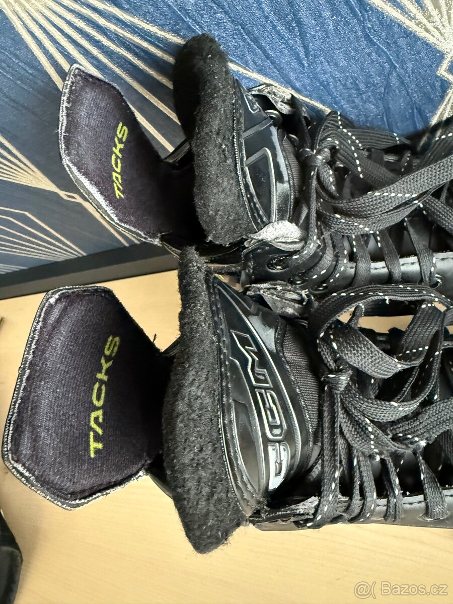 Dětské brusle CCM Tacks XF 70 vel. 33,5 - 6