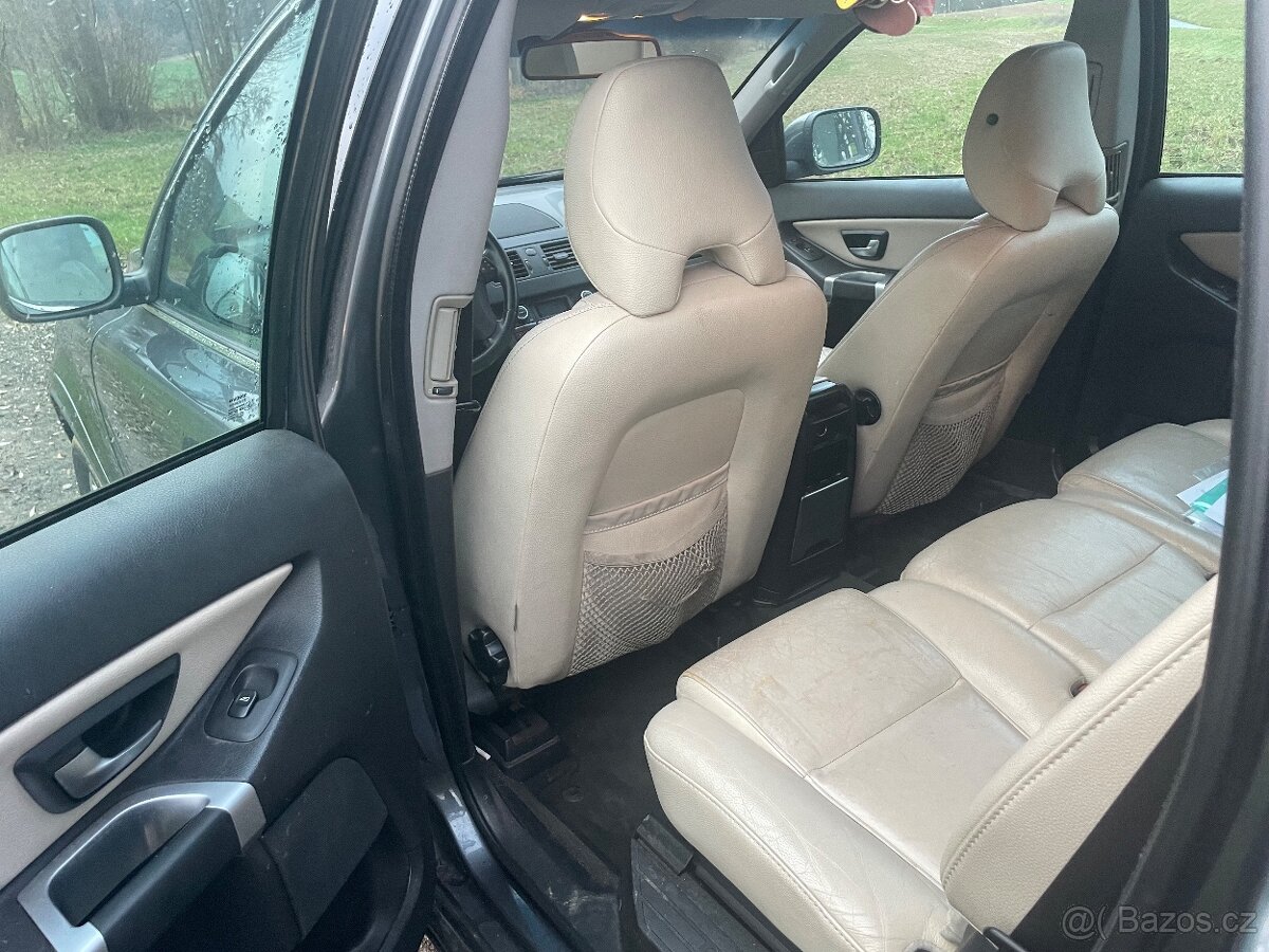 Volvo xc 90 2.4 d5 136kw - 6