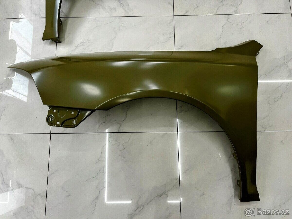 PŘEDNÍ BLATNÍKY ŠKODA OCTAVIA 2 / ZASÍLÁME - 6