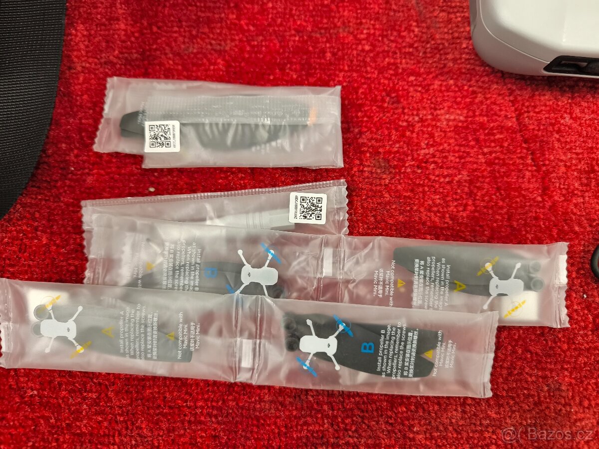 DJI Mini 2 Fly More Combo - 6