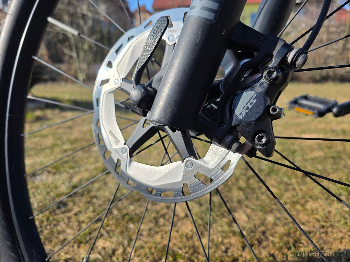 Specialized Rockhopper Expert - 6