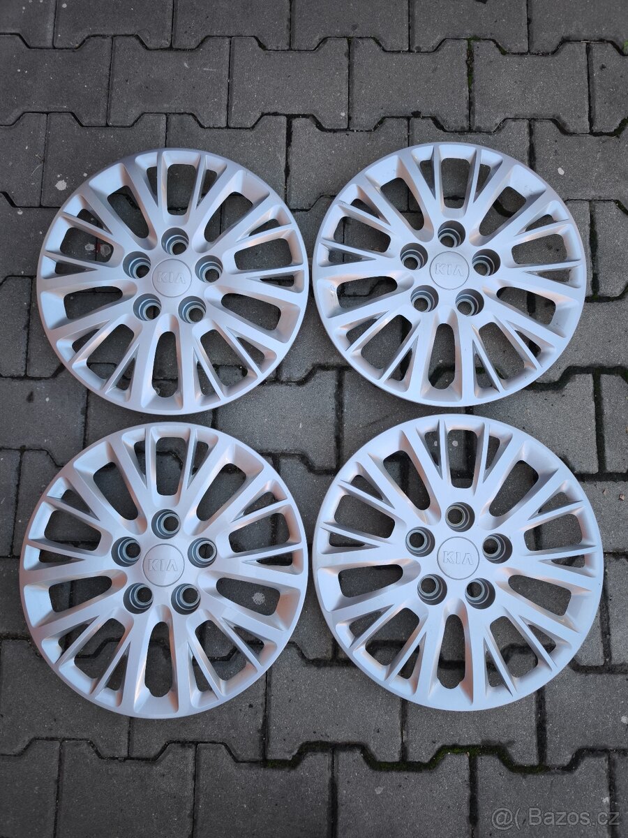 Paprskové poklice KIA - 15' - 6