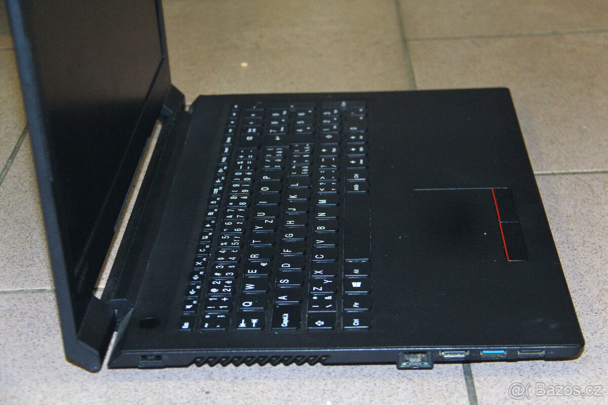 Notebook Lenovo V110-15IAP, 15,6 " 4GB / 1 TB / W10 - 6