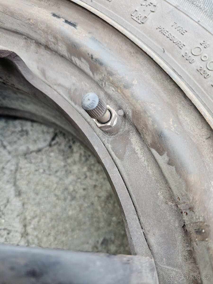 Zimní sada Renault 5x114,3, 205/55 R16 - 6