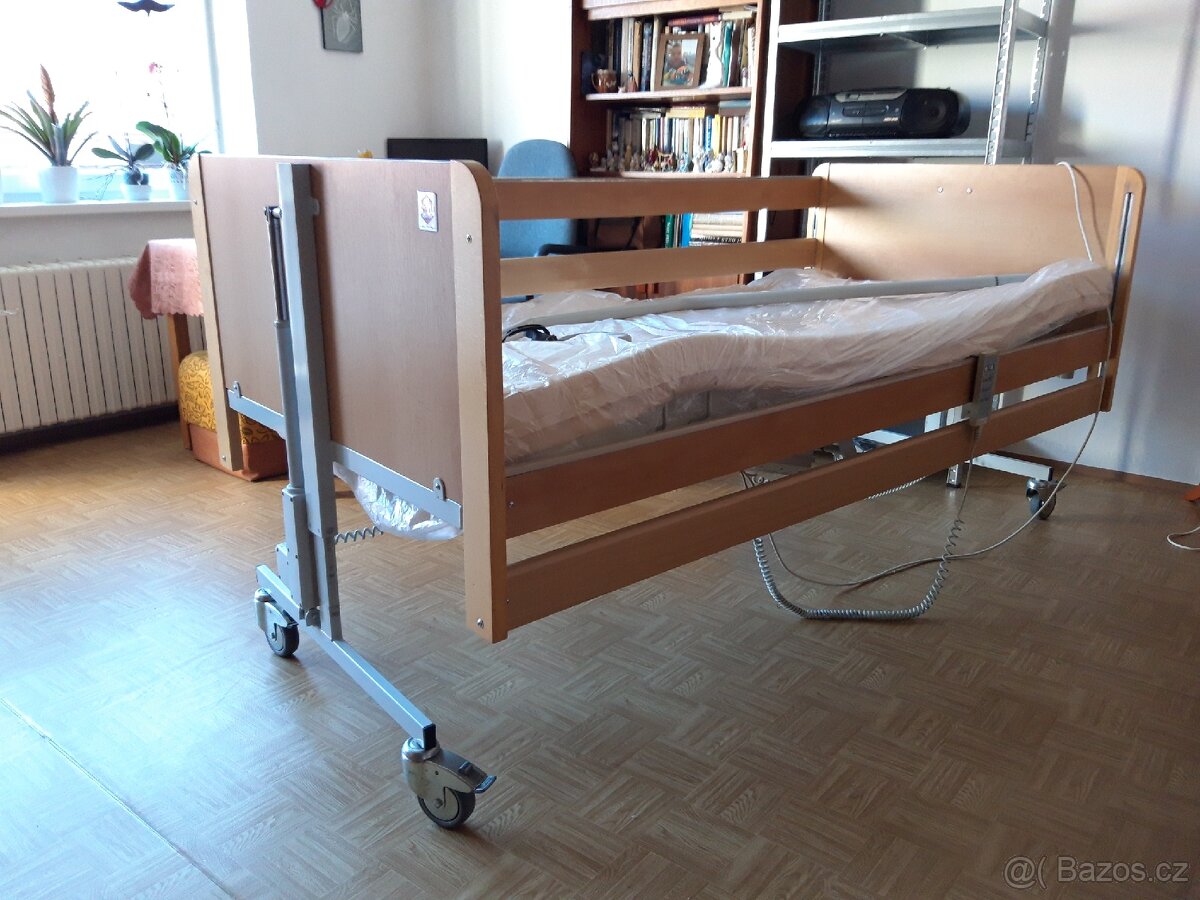Zdravotní polohovaci postel - 6